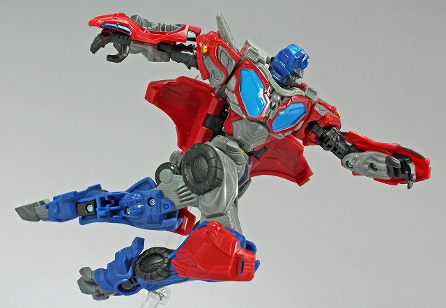 AD09_PROTOFORM OPTIMUS
